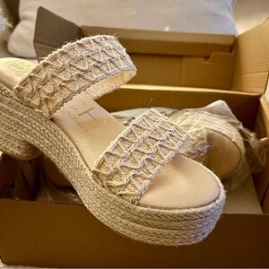 Beach Platform Sandals-Off White